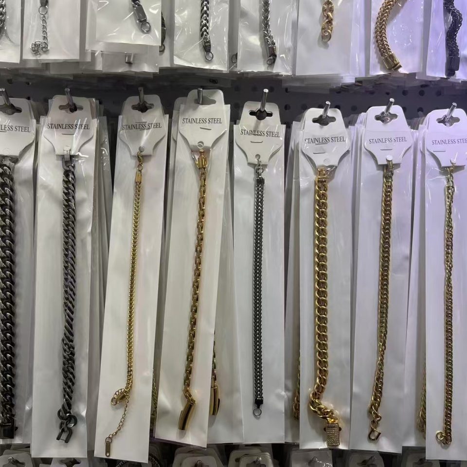 Gold Silver Black Stainless Steel Cuban Link Bracelets Unisex Hip Hop Stackable Wrist Jewelry