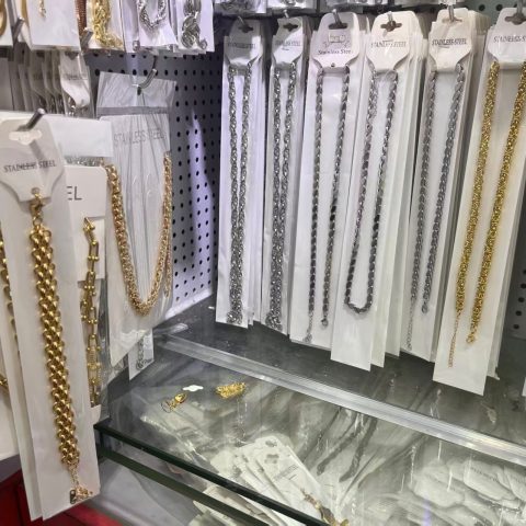Stainless Steel Cuban Link Chain Gold & Silver Hip Hop Necklace for Men