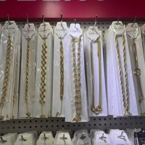 Trendy Stainless Steel Link Chain Bracelet, Classic Gold Everyday Wrist Accessory