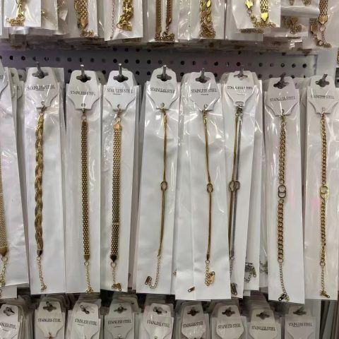 Stainless Steel Gold Chain Bracelet, Multi-Style Thin Wrist Jewelry for Women Daily Wear