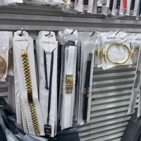 Stainless Steel Watch Link Bracelet | Gold Classic Wrist Chain for Daily & Hip‑Hop Wear