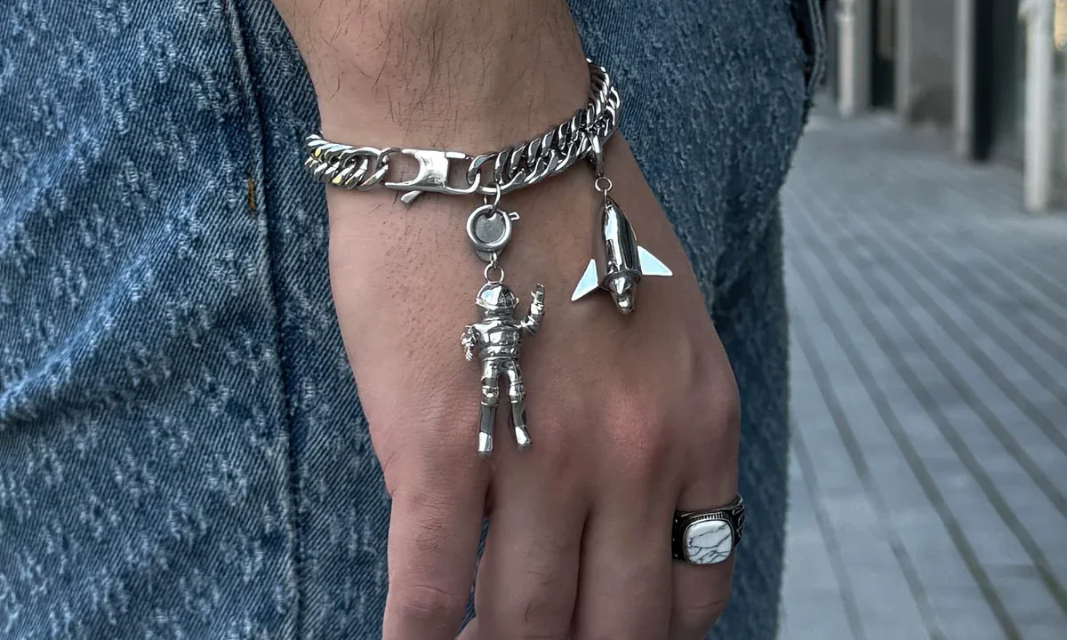 How to Style Stainless Steel Link Bracelets for Men and Women